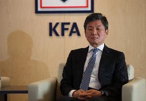官方：执掌韩国足坛13年，郑梦奎将在世界杯后卸任韩国足协主席