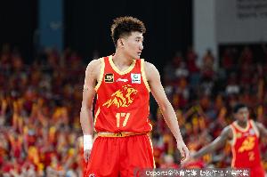 下半场未出场！媒体人：今天广厦做得最正确的就是ban掉了孙铭徽